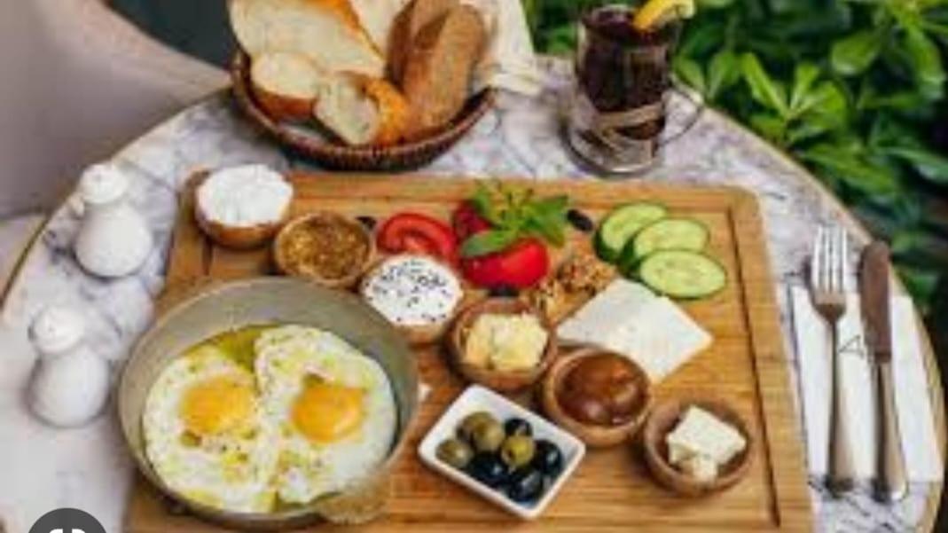 Malakan Hotel Баку Екстериор снимка